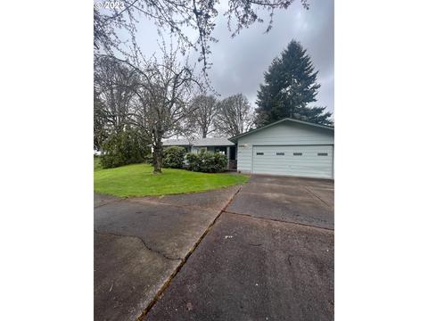 3754 Honolulu Ave, Eugene, OR 97404 photo 1