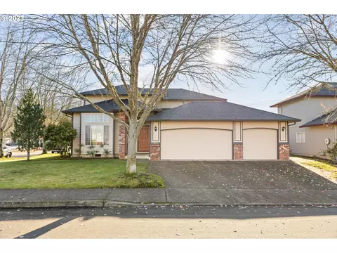 18507 SE 24th St, Vancouver, WA 98683