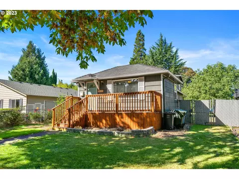 2159 Maple Ave, Salem, OR 97301