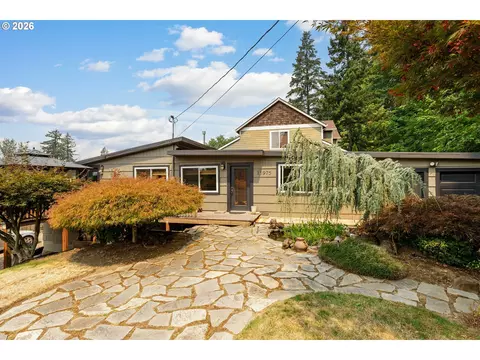 13975 Forsythe Rd, Oregon City, OR 97045