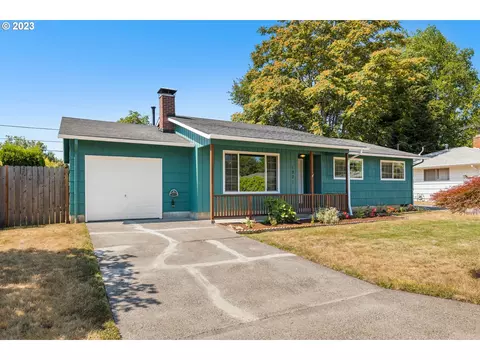 1821 SE 157th Dr, Portland, OR 97233