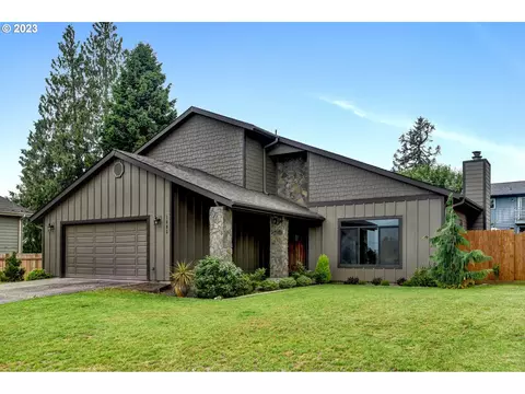 1085 N Aspen Ct, Canby, OR 97013