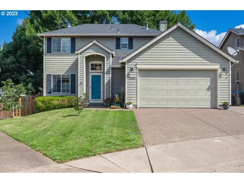 23201 SW Orchard Heights Pl, Sherwood, OR 97140