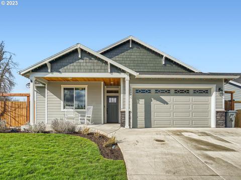 1646 SW Hazel St, Dallas, OR 97338