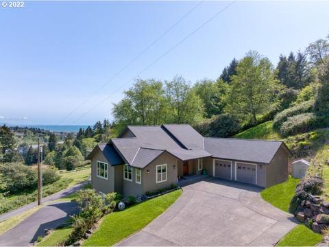 16850 Thompson Rd, Brookings, OR 97415