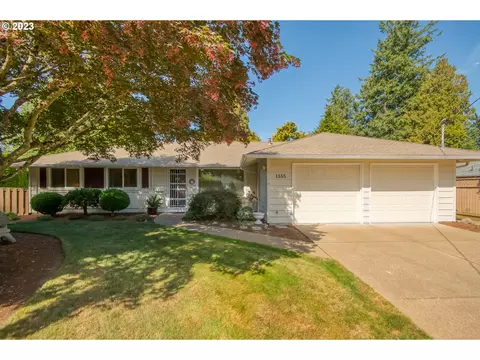 1555 NW 6th Ct, Gresham, OR 97030