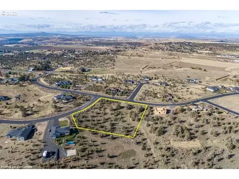 8 NE Lot 8 Hilltop Ln, Madras, OR 97741