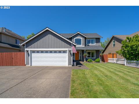 2205 Woodhill St, Salem, OR 97304