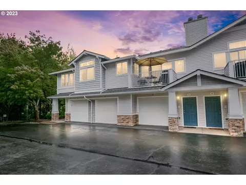 13682 SW Hall Blvd #3, Portland, OR 97223