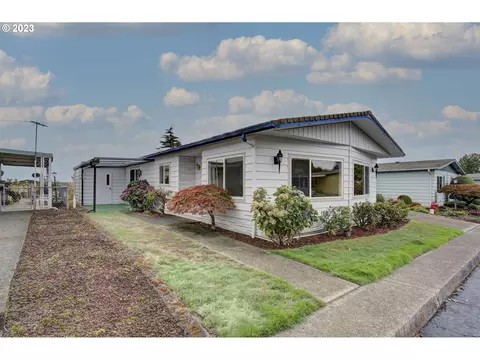 17401 SE 39th St #187, Vancouver, WA 98683