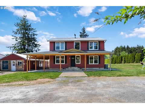 24411 S Springwater Rd, Estacada, OR 97023