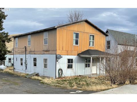 435 W Water St, Heppner, OR 97836 photo 1
