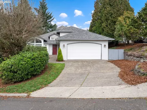 912 NW 115th Cir, Vancouver, WA 98685