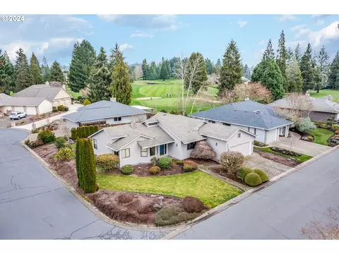 2070 NW Doral St, Mcminnville, OR 97128