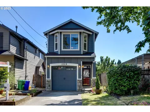 1928 NE 72nd Ave, Portland, OR 97213