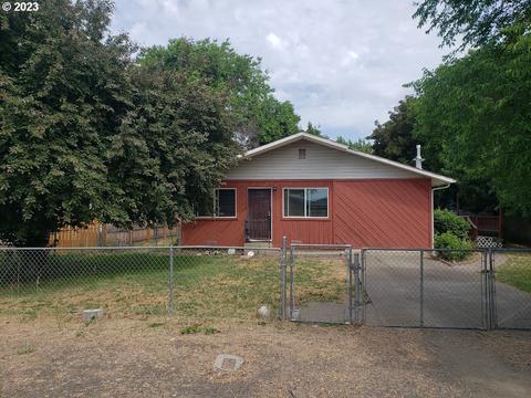 513 W Collins St, Goldendale, WA 98620