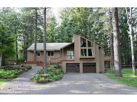 1853 Highway 141, Trout Lake, WA 98650