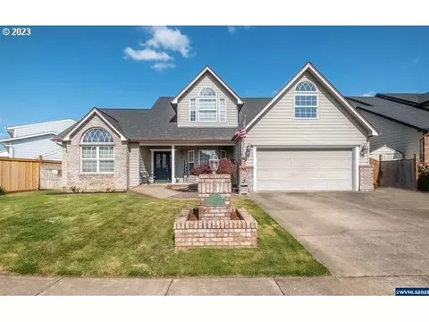 1282 Tamarack St, Junction City, OR 97448