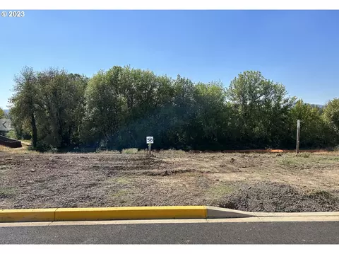 3023 NW Shadden Dr #58, Mcminnville, OR 97128
