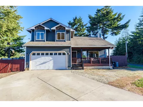 693 S Main St, Coos Bay, OR 97420