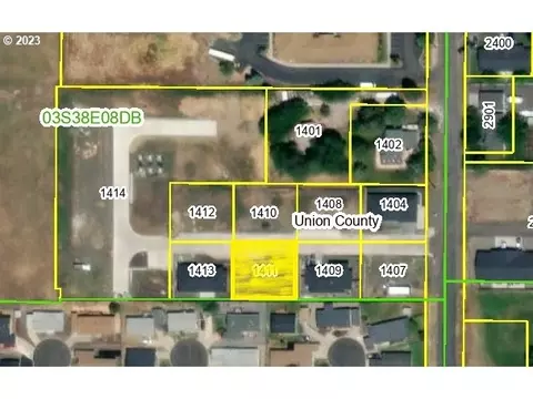 2128 Elevation Ct, La Grande, OR 97850