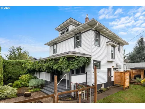 4153 SE 67th Ave, Portland, OR 97206