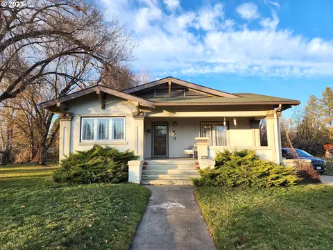 875 Evanston St, Elgin, OR 97827