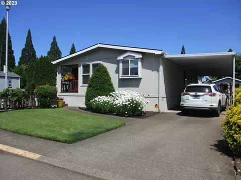 1400 S Elm St #112, Canby, OR 97013