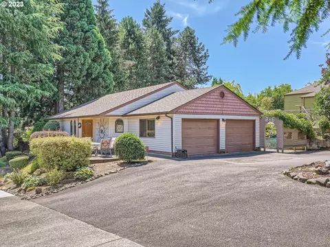 385 NE Oak St, Camas, WA 98607