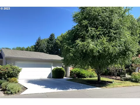 7310 SW Arbor Lake Dr, Wilsonville, OR 97070