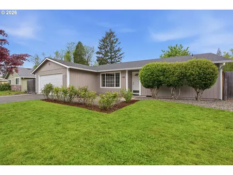 1155 SE 36th St, Troutdale, OR 97060