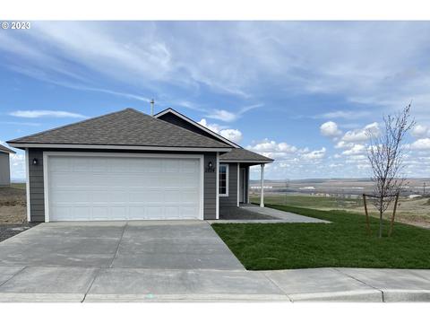 2824 High Desert Loop, Umatilla, OR 97882 photo 1