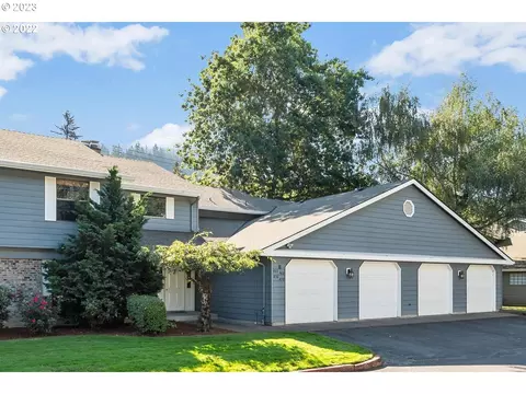 614 SW Eastman Pkwy, Gresham, OR 97080