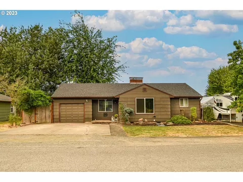 570 33rd St, Springfield, OR 97478