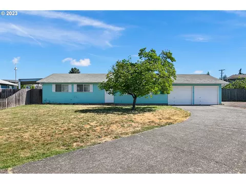 1345 Ellsworth St, Eugene, OR 97402