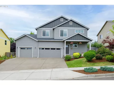 465 SW Mt Adams St, Mcminnville, OR 97128