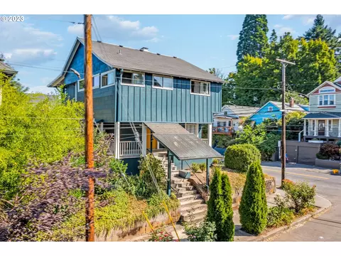 1935 SE Washington St, Portland, OR 97214