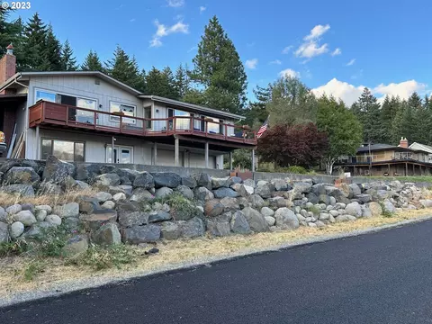 777 NE Montell Ter, Stevenson, WA 98648