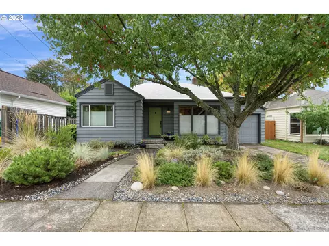 5325 NE Clackamas St, Portland, OR 97213