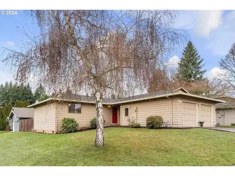 16247 SW 93rd Ave, Tigard, OR 97224