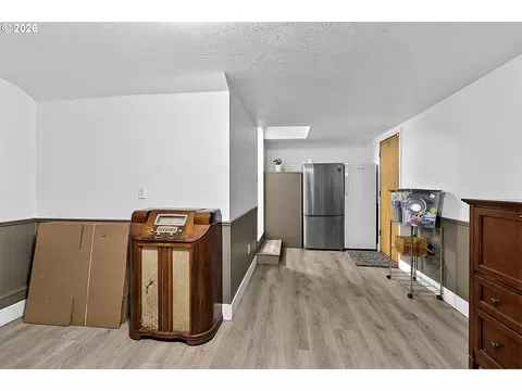 Other - 2460 Debra Dr, Springfield, OR 97477 photo 6 of 10