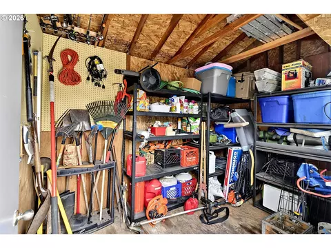 Other - 2460 Debra Dr, Springfield, OR 97477 photo 10 of 10