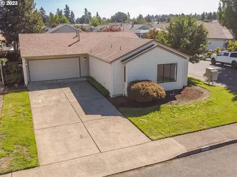 2306 NE 155th Pl, Portland, OR 97230