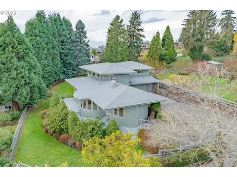 7607 SEvergreen Hwy, Vancouver, WA 98664
