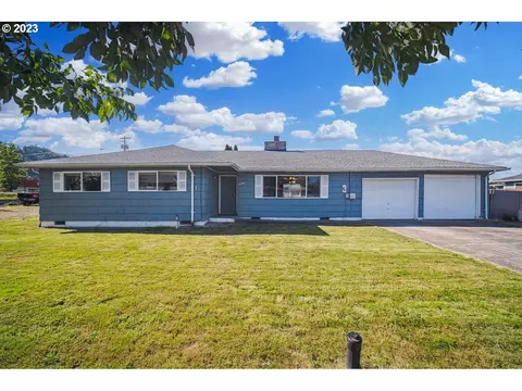 2209 37th Ave, Longview, WA 98632