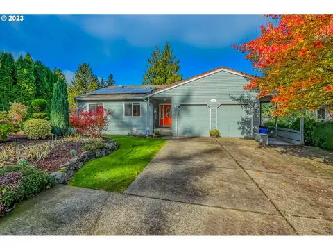 4331 SW Vacuna St, Portland, OR 97219