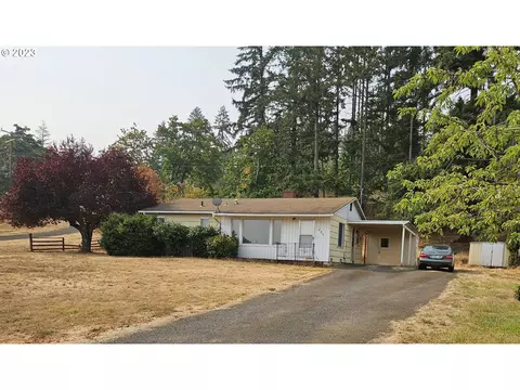 731 S State St, Sutherlin, OR 97479