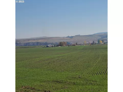 70774 Middle Rd, Elgin, OR 97827