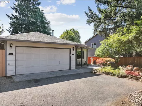 15134 SW 96th Ave, Portland, OR 97224