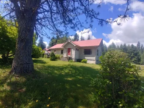 92400 Svensen Market Rd, Astoria, OR 97103